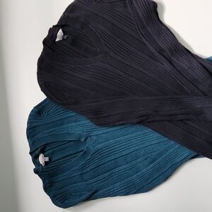 2 x Cotton soft knit V neck ribbed tops Size M